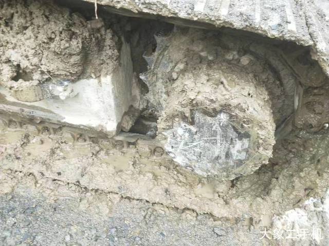 日立 ZX210H-5A 挖掘机