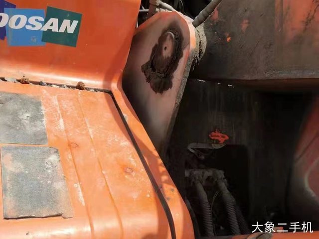 斗山 DH215-9E 挖掘机