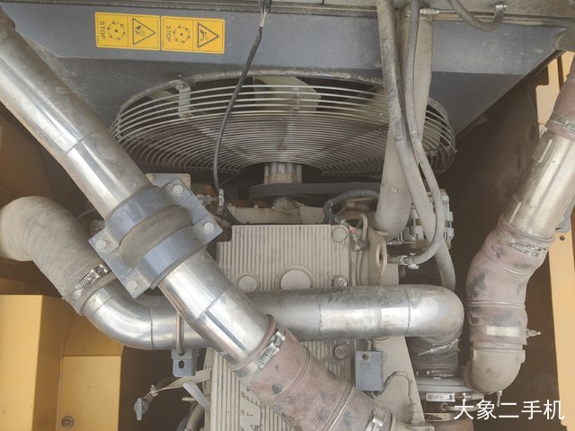 徐工 XE470C 挖掘机