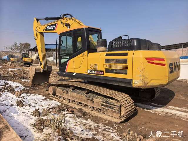 三一重工 SY245H 挖掘机