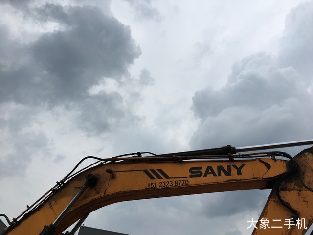 三一重工 SY235C 挖掘机