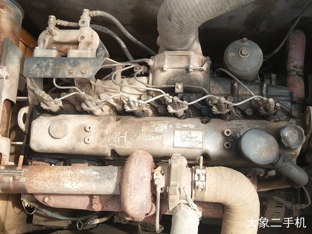 现代 R225LC-9T 挖掘机