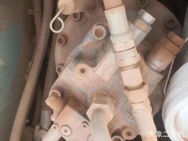 神钢 SK350LC-8 挖掘机