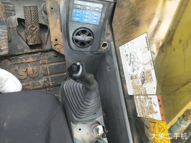 小松 PC70-8 挖掘机