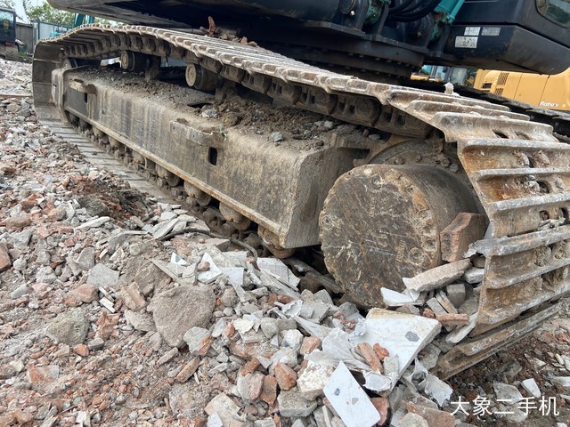 神钢 SK260LC-8 挖掘机