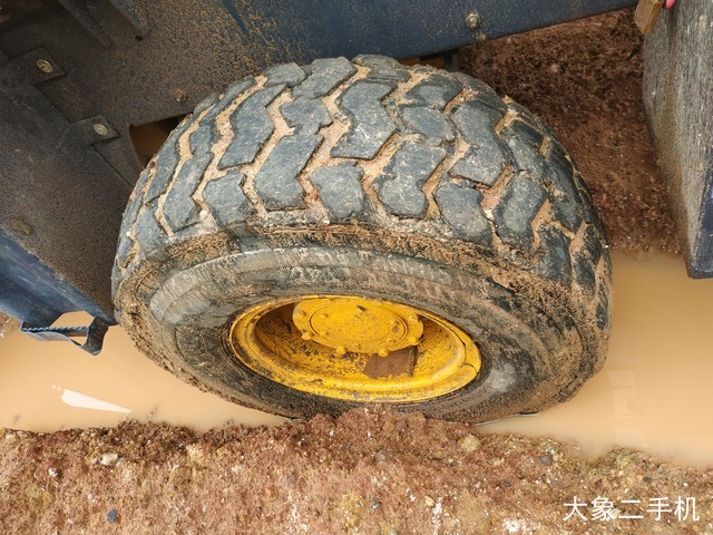 山东神工 ZL930 装载机