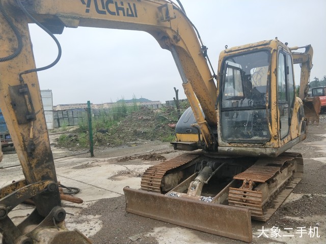 玉柴 YC85-8 挖掘机