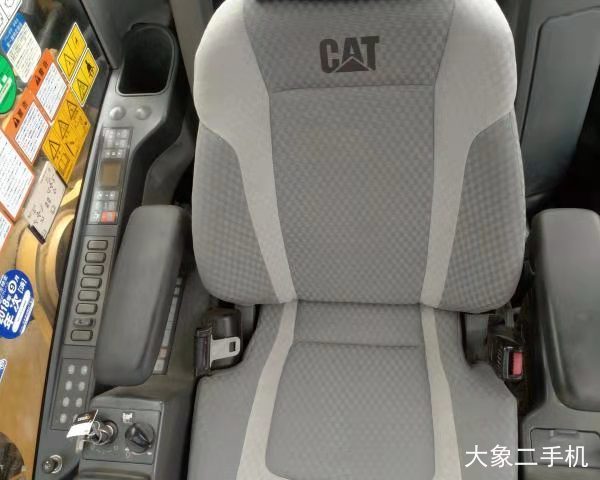 卡特彼勒 320D-E 挖掘机