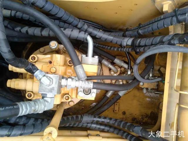 卡特彼勒 320D-E 挖掘机