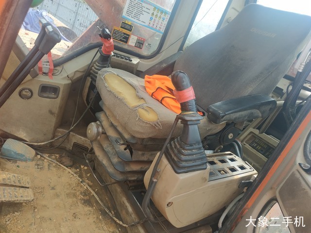 斗山 DH500LC-7 挖掘机