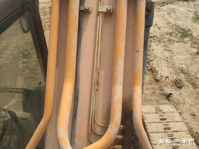 三一重工 SY215C 挖掘机