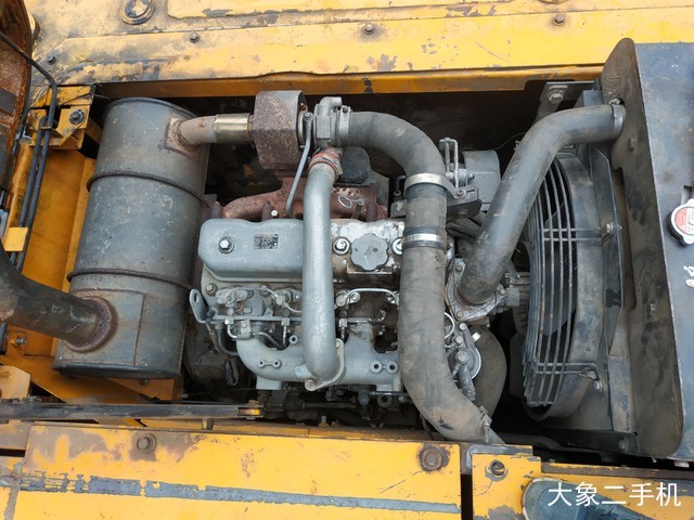 三一重工 SY135C-8 挖掘机