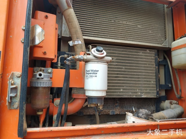 斗山 DH215-9 挖掘机