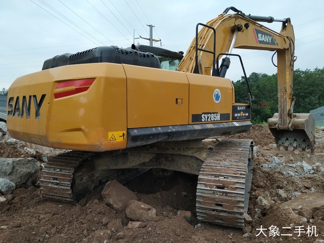 三一重工 SY245H 挖掘机