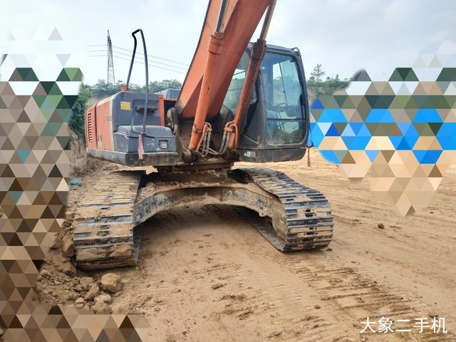 日立 EX240-3 挖掘机