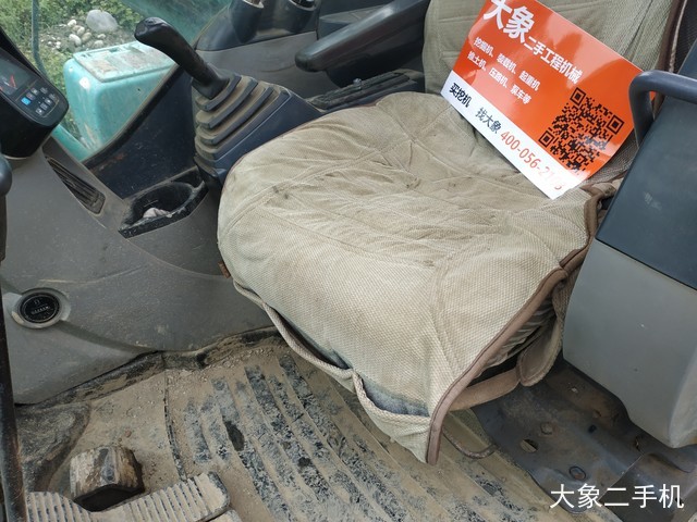 神钢 SK260LC-8 挖掘机