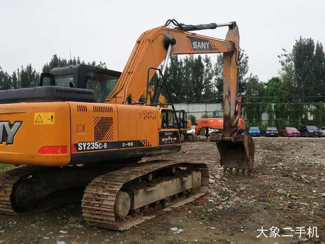 三一重工 SY205C-9 挖掘机