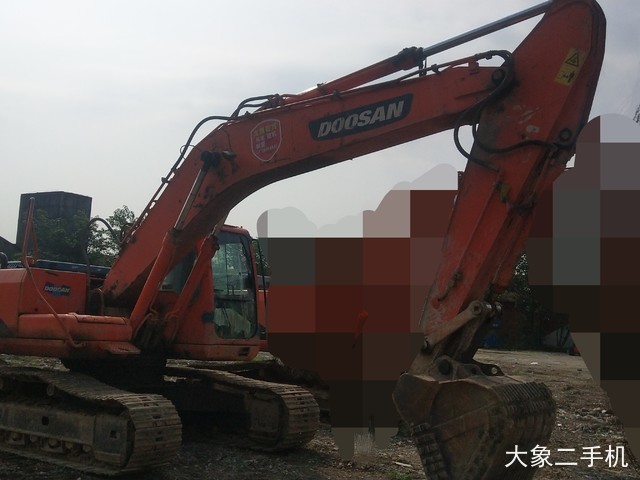 斗山 DH225LC-7 挖掘机