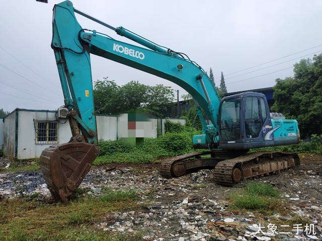 神钢 SK260LC-8 挖掘机