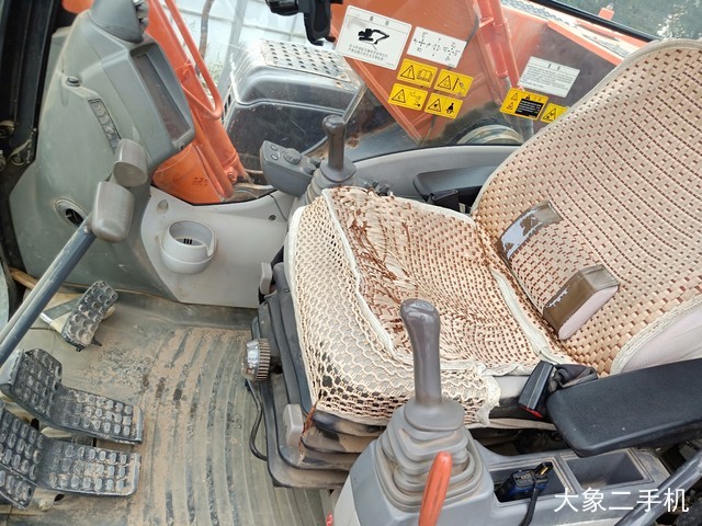 日立 ZX240-5A 挖掘机