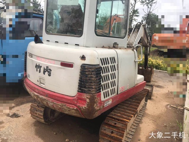 竹内 TB140 挖掘机