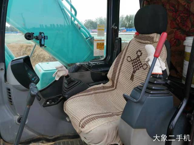 神钢 SK250LC-8 挖掘机