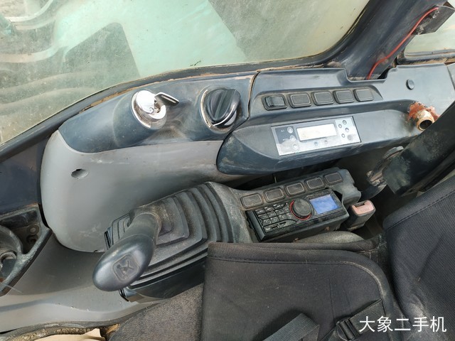 神钢 SK350LC-8 挖掘机