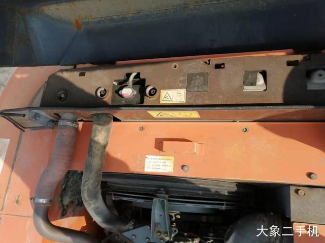 日立 ZX270 挖掘机