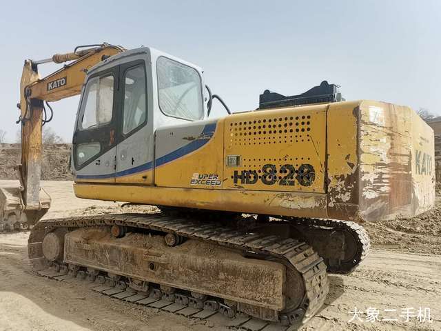 加藤 HD820 挖掘机