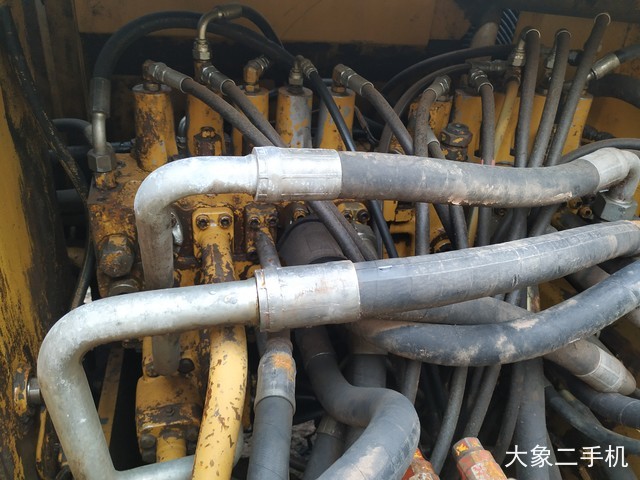 卡特彼勒 320C 挖掘机