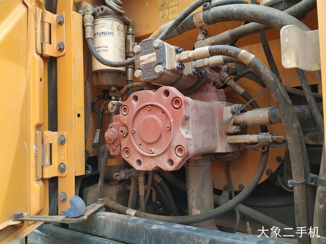 现代 150WVS 挖掘机