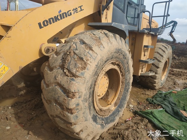 龙工 LG855B 装载机