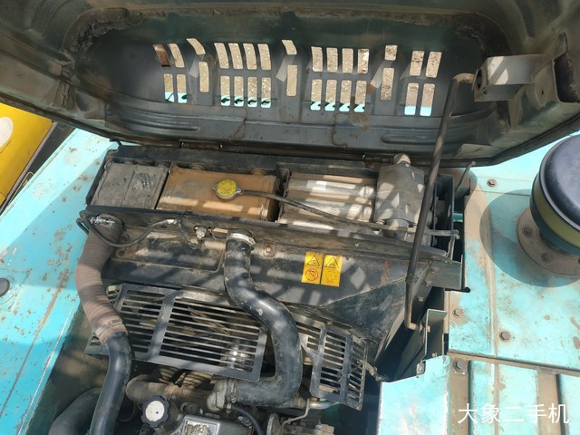 神钢 SK260LC-8 挖掘机