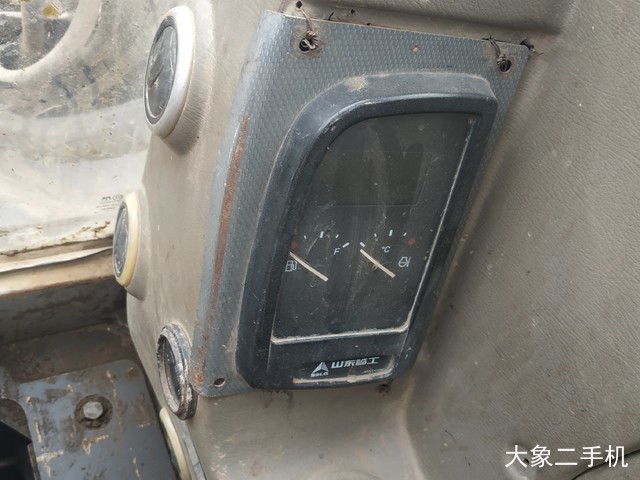 山东临工 60 挖掘机