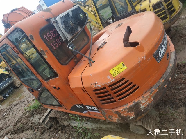 斗山 DH70 挖掘机