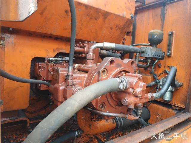 斗山 DH220LC-7 挖掘机