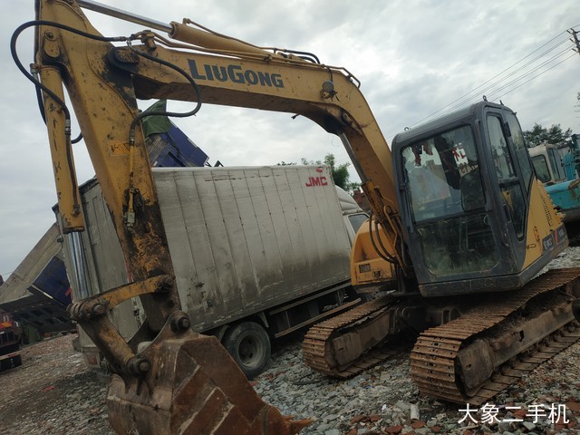 柳工 CLG908D 挖掘机