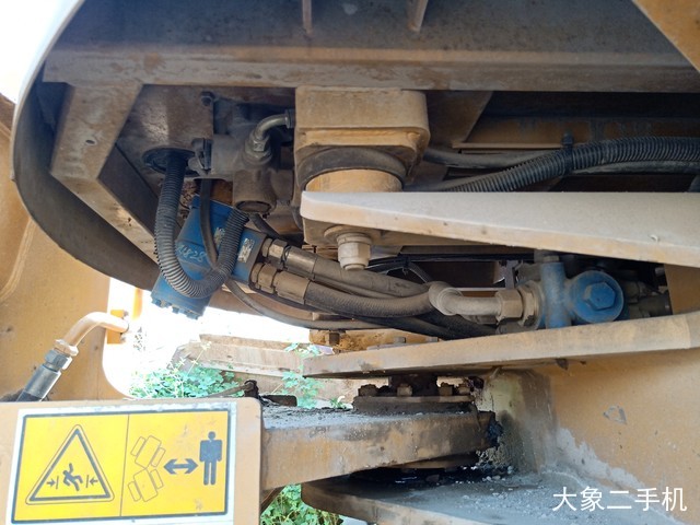 龙工 LG855 装载机