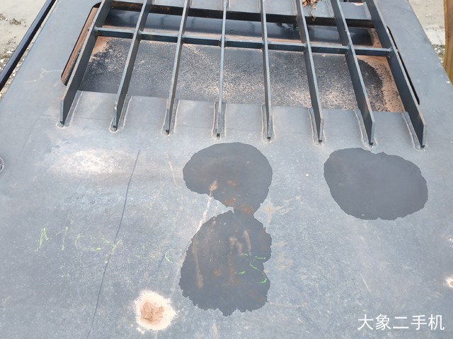 卡特彼勒 374DL 挖掘机