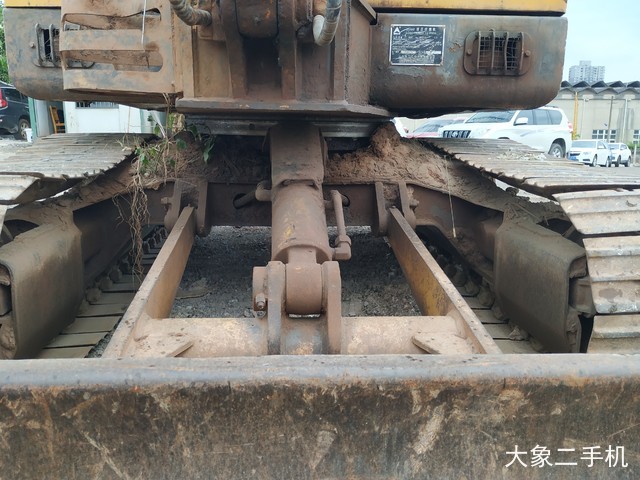 山东临工 LG660 挖掘机