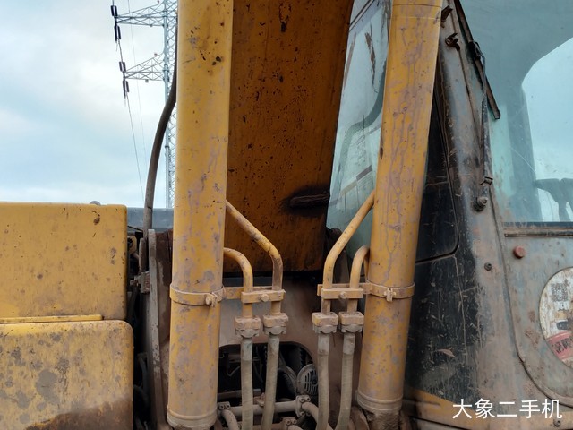 山重建机 JCM922D 挖掘机