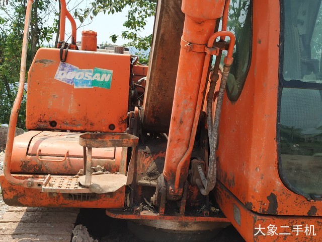 斗山 DH80GOLD 挖掘机