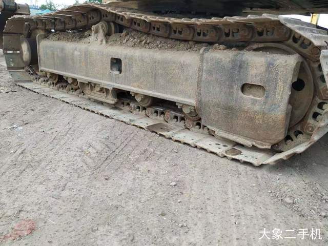 雷沃重工 FR60 挖掘机