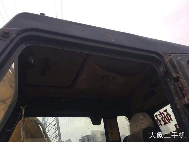 现代 R80-7 挖掘机