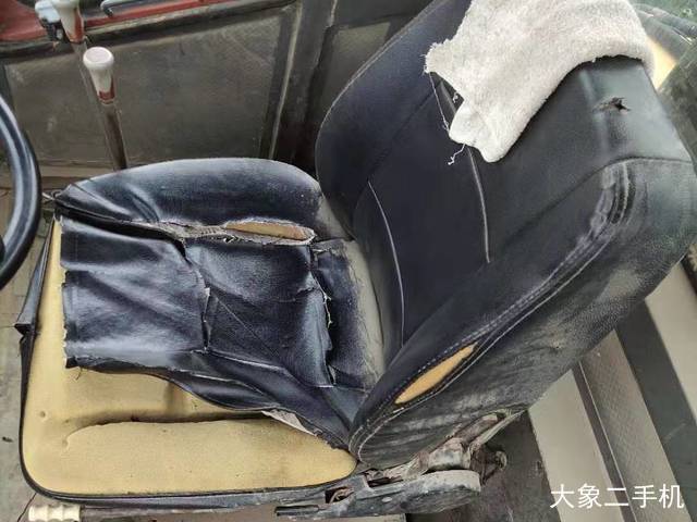 山东临工 LG952H 装载机