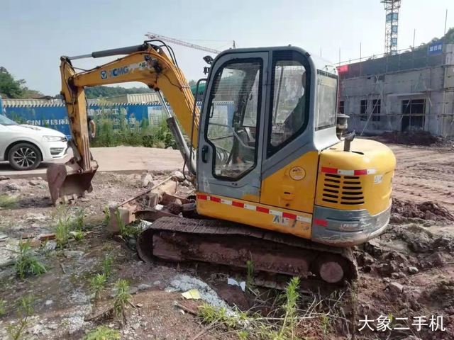 徐工 XE60 挖掘机