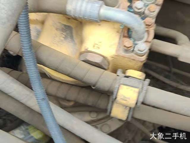 小松 PC200-8 挖掘机