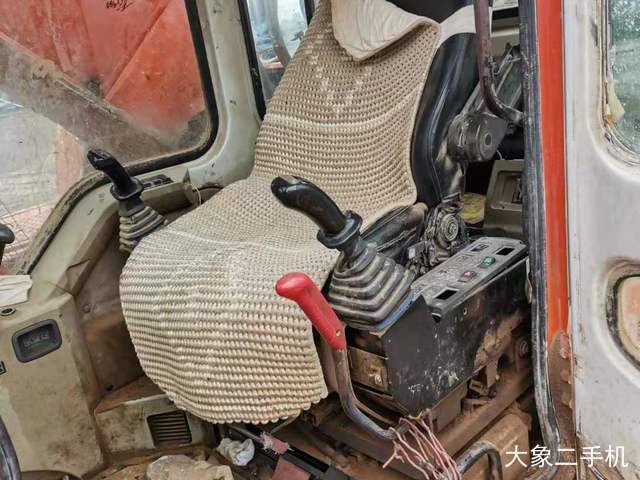 斗山 DH300LC-7 挖掘机