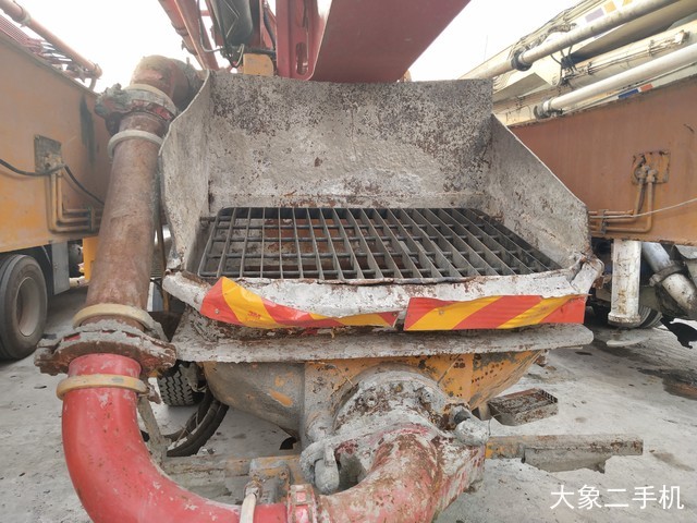 三一重工 Y5418THB52 泵车