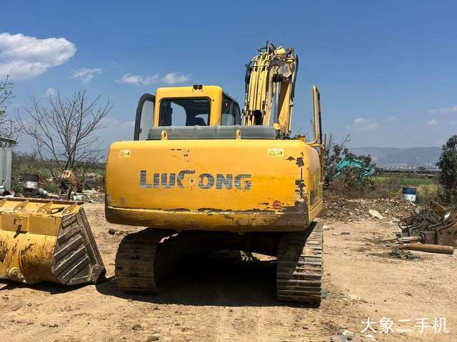 柳工 CLG915D 挖掘机